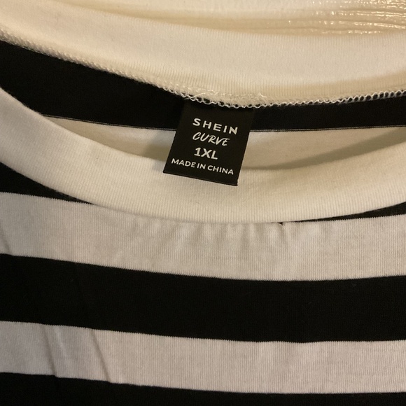 NWOT Shein Black & White Striped Maxi Dress - Picture 3 of 4